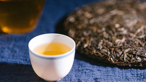 云南古樹普洱茶純正茶葉,生茶與熟茶價格實(shí),批發(fā)購買請聯(lián)系