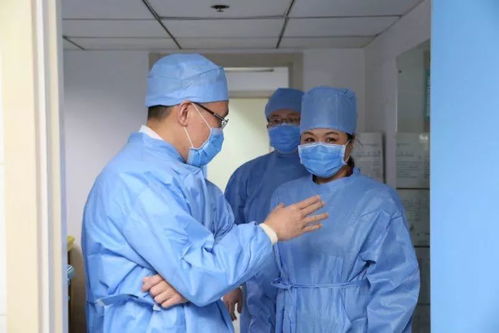 用堅守傳遞溫暖，以管理凝聚力量——市醫院管理中心領導除夕慰問一線職工側記